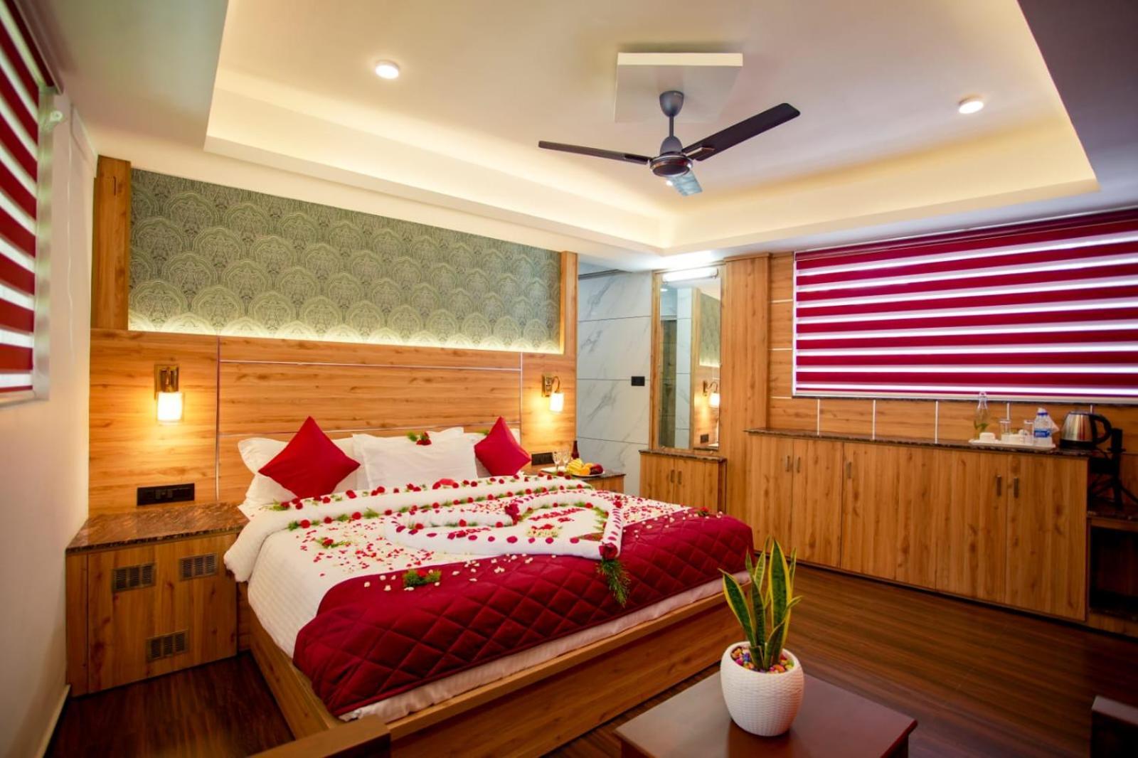 S & B Dreams House Apartment Munnar Bagian luar foto
