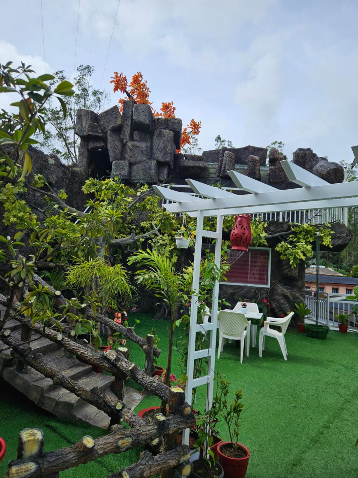 S & B Dreams House Apartment Munnar Bagian luar foto