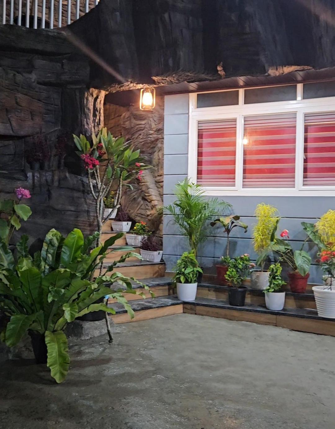S & B Dreams House Apartment Munnar Bagian luar foto